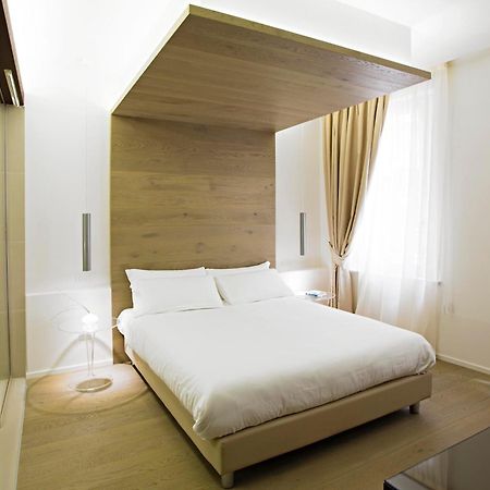 Borgoleoni 18 - Room And Breakfast Ferrara Ruang foto