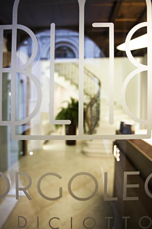 Borgoleoni 18 - Room And Breakfast Ferrara Bagian luar foto