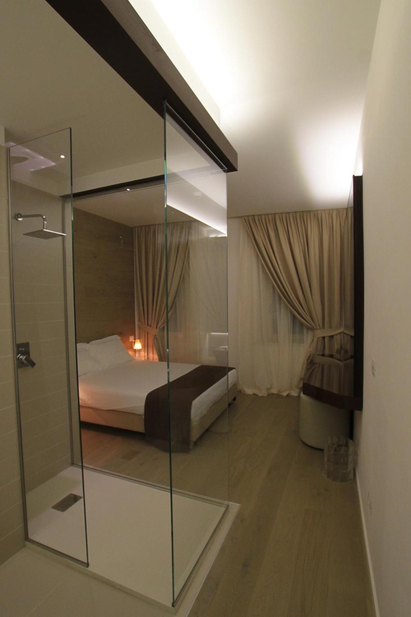 Borgoleoni 18 - Room And Breakfast Ferrara Ruang foto