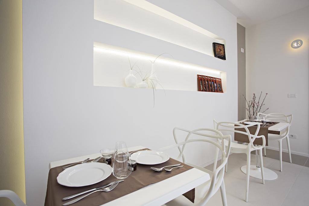 Borgoleoni 18 - Room And Breakfast Ferrara Bagian luar foto